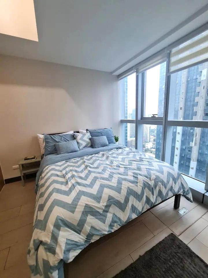 Quiet And Cozy 1br Hub At Bgc Apartment Manila