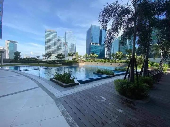 Quiet And Cozy 1br Hub At Bgc * Manila